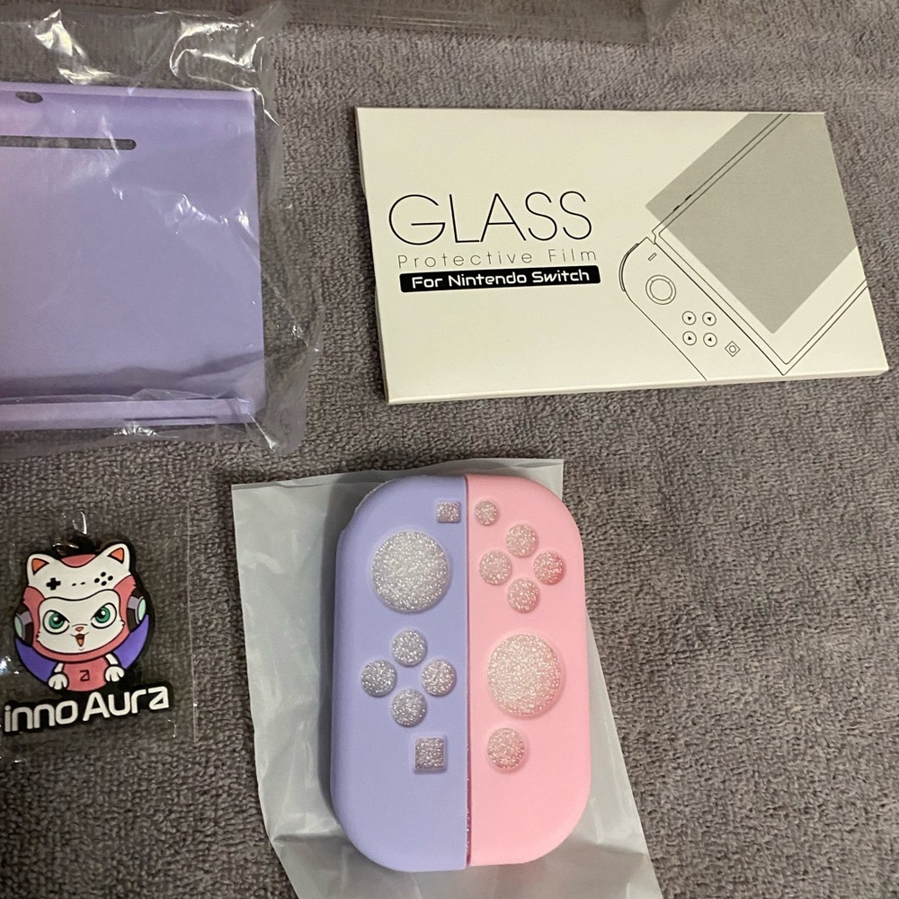 Nintendo Switch Accessories - Picture 4 of 6